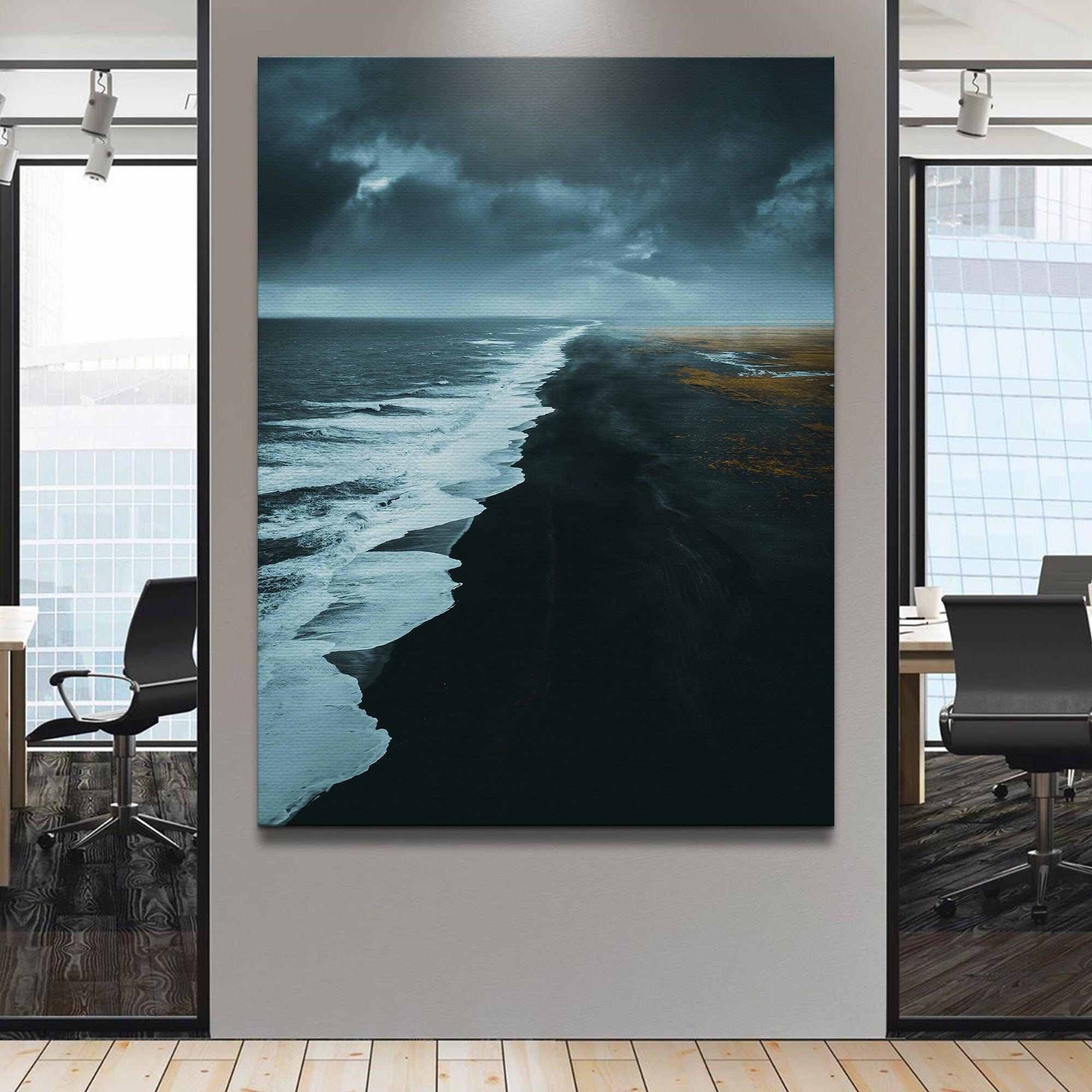 Black Beach - IKONICK - Frederik Opdeweegh