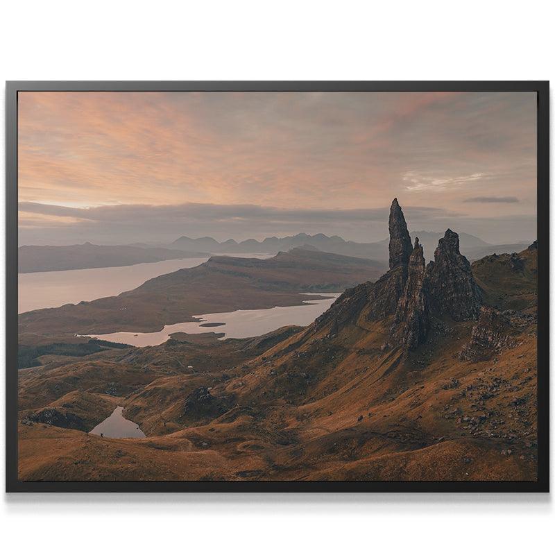Glimpse of Storr - IKONICK - shortstache™︎