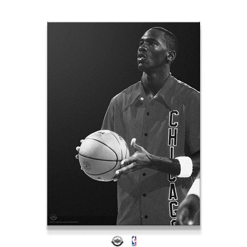 Michael Jordan - Warming Up - IKONICK - Michael Jordan