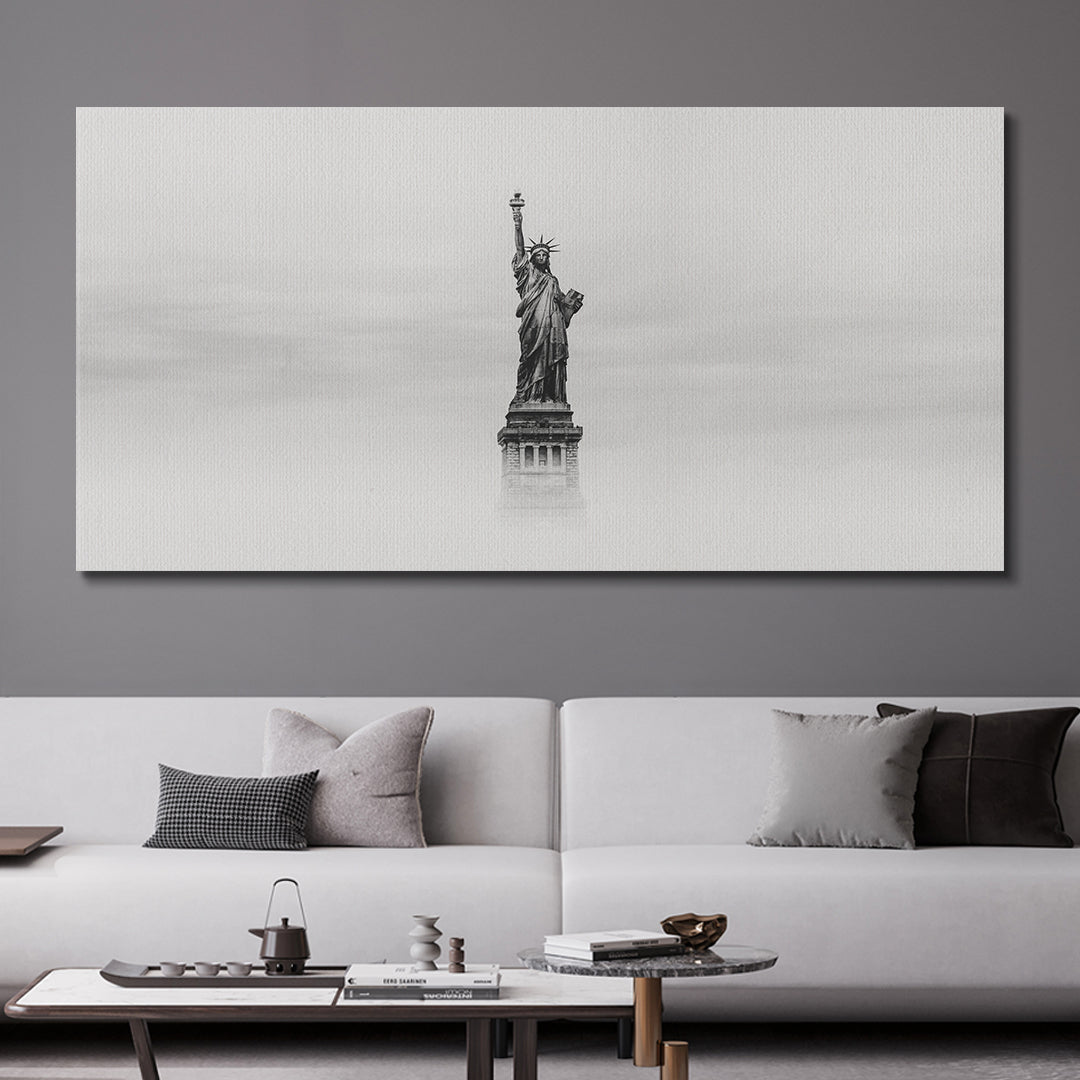 Lady Liberty - B&W - IKONICK - IKONICK Original