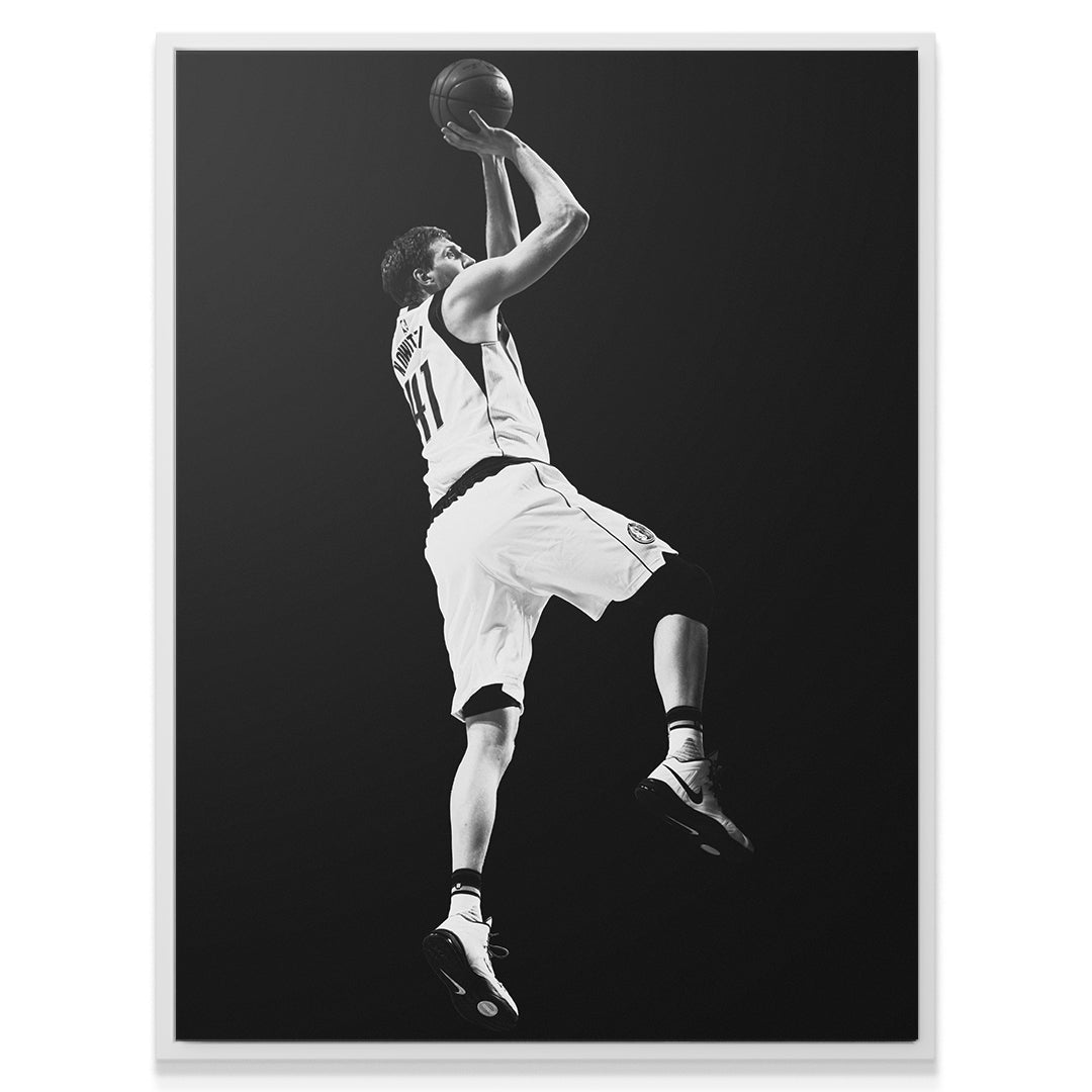 Dirk Nowitzki - 4 - IKONICK - NBA Legends