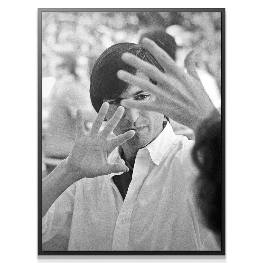 Outside The Box - IKONICK - Steve Jobs