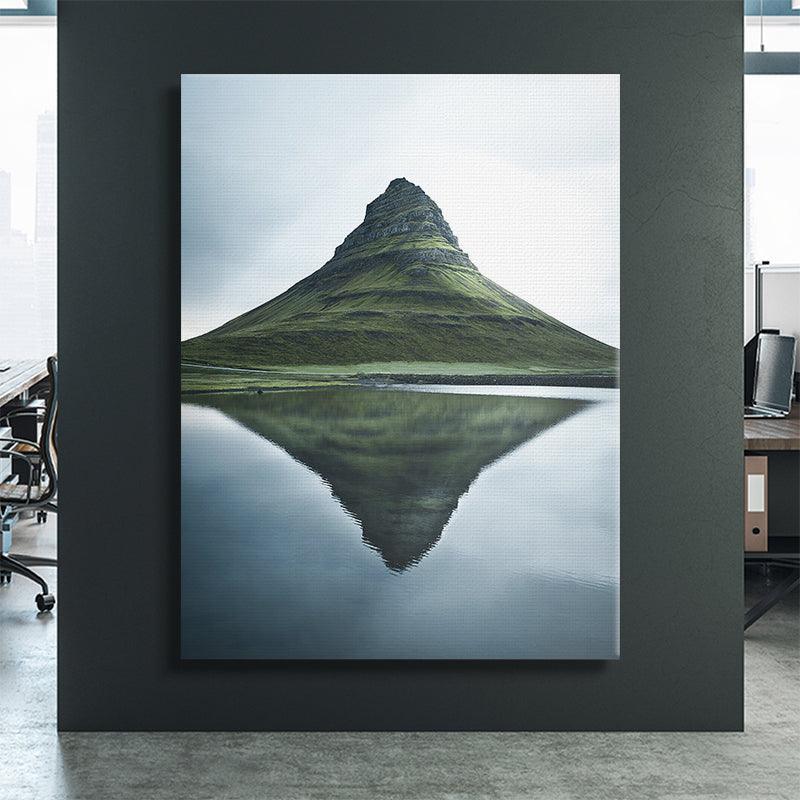 Kirkjufell - IKONICK - Frederik Opdeweegh