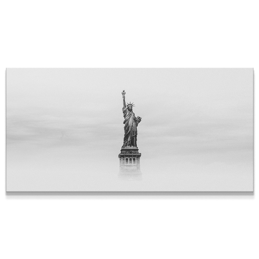Lady Liberty - B&W