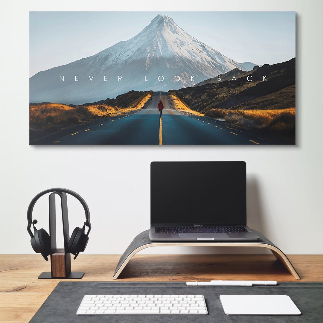 Never Look Back - IKONICK - IKONICK Original